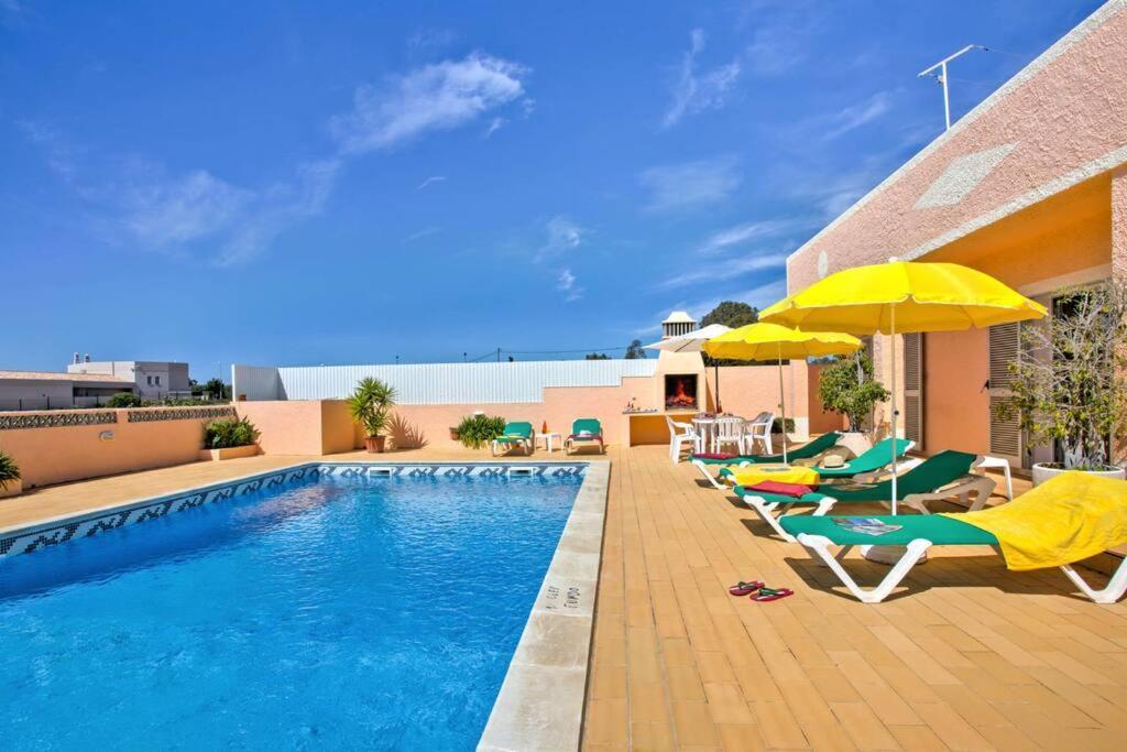 Villa Guita Family House